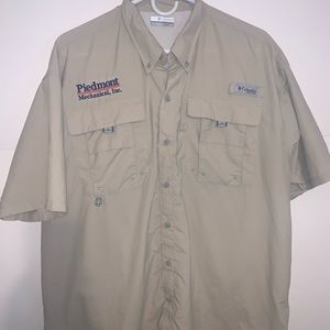 3/$20 Columbia Men’s PFG Shirt Sz L